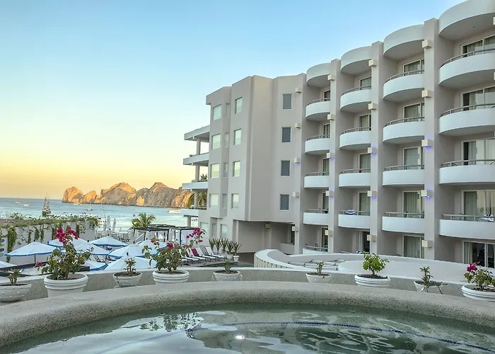 Hotel At Cabo And Cabo San Lucas
